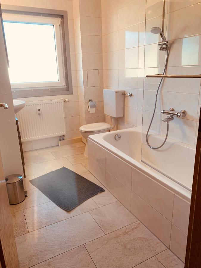 Felix Living 4, Modern & Cozy 2 Zimmer Wohnung, Balkon, Parkplatz Salzweg Exterior photo